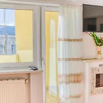 Suvenir Chic - Fusion Of Modern Elegance & Harmony Apartamento *