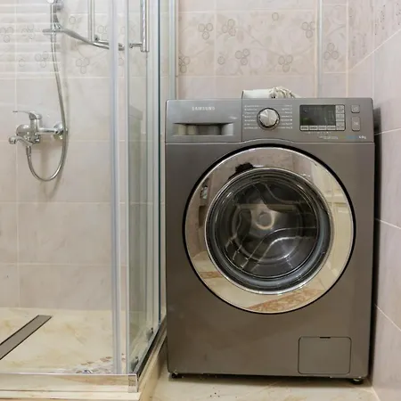 Suvenir Chic - Fusion Of Modern Elegance & Harmony Apartamento *